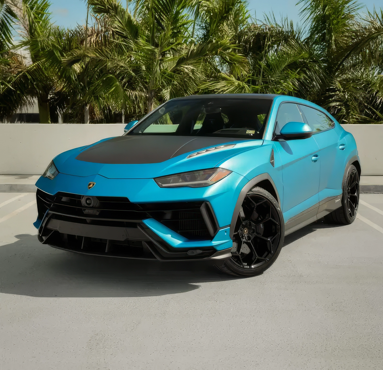 Lamborghini Urus Performante – Azzurro Thetys on Nero Ade (Sky Blue on Black)
