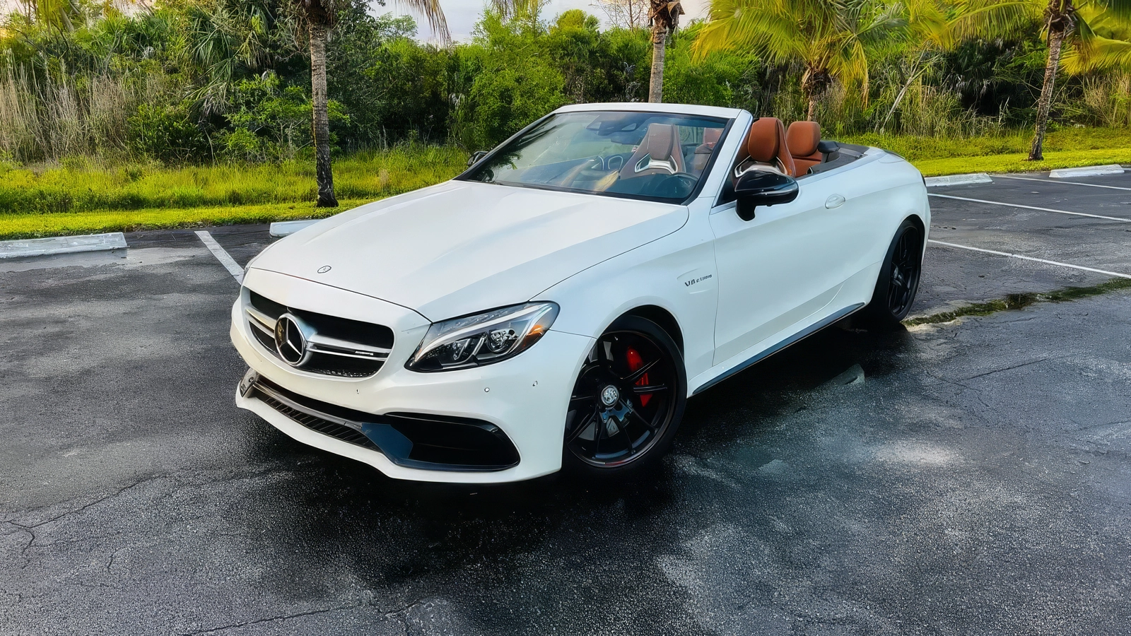 Mercedes-Benz C63 AMG Cabriolet – Designo Diamond Bright White on Saddle Brown & Black