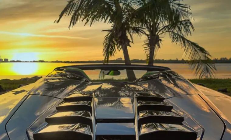 Lamborghini Huracan Spyder – Gray on Green