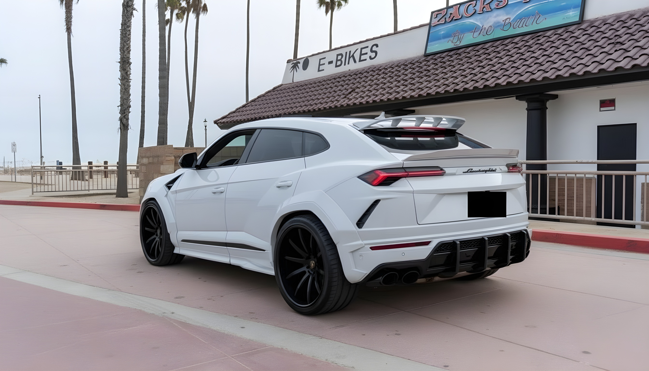 Lamborghini Urus Widebody - Bianco Monocerus on Nero Ade (Solid Gloss White on Black)