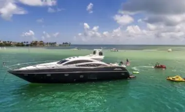 80' Sunseeker - $5,900