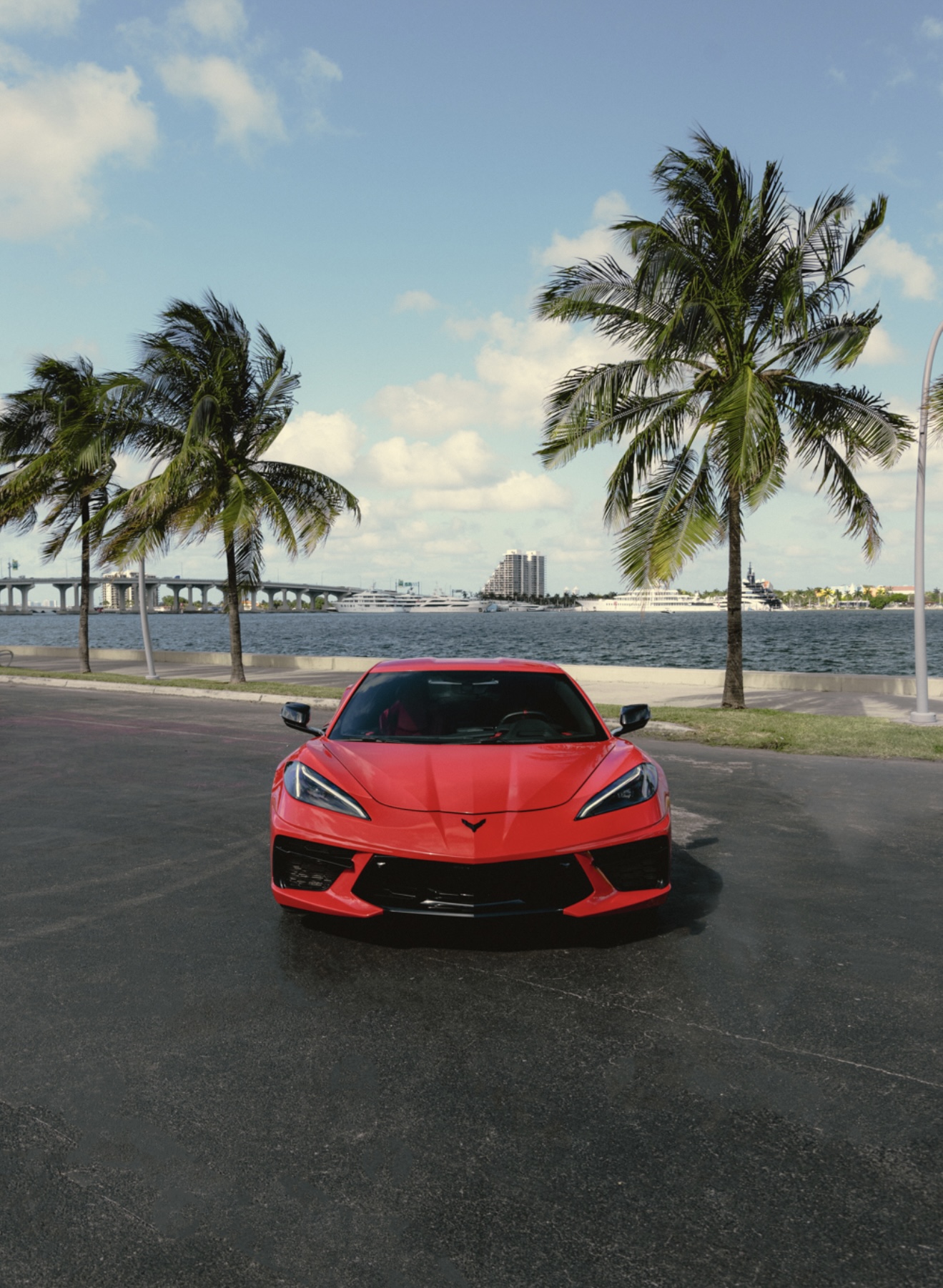 Chevrolet Corvette C8 2LT - Red on Red & Black