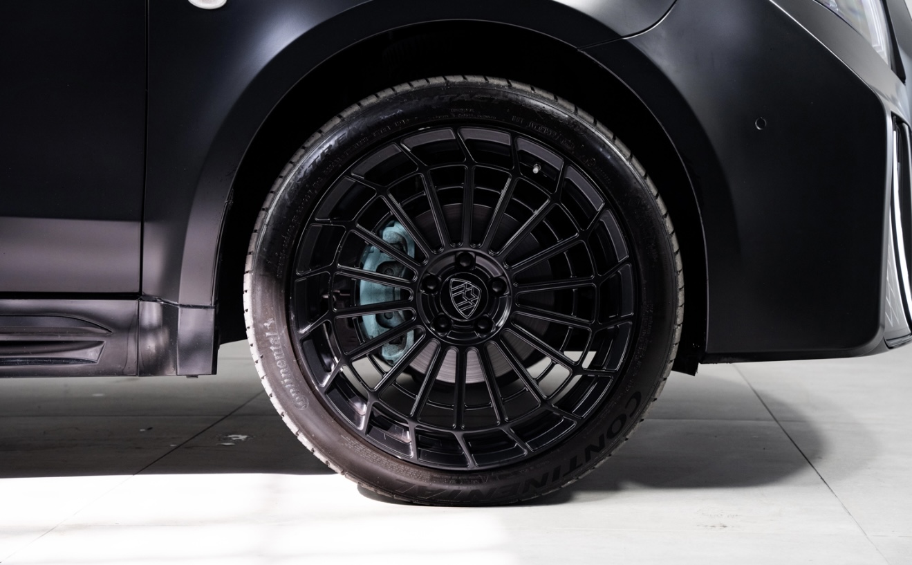 Chauffeur Service - Matte Black Maybach Metris 