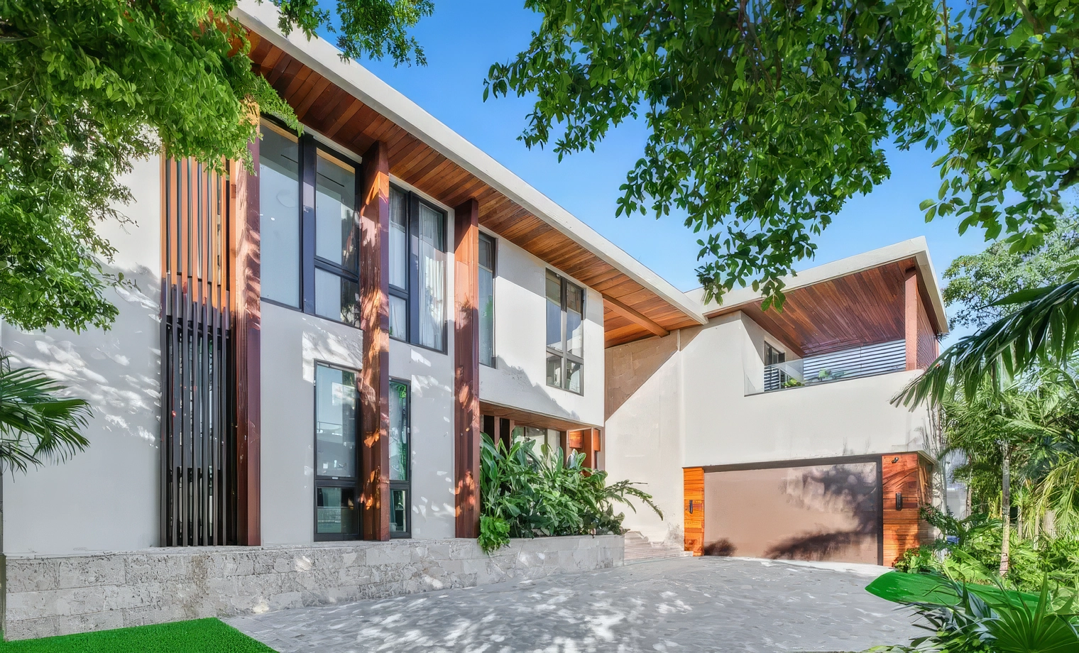 Villa Iman - $12,695