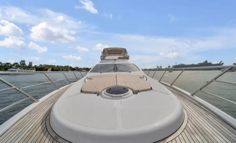64' Azimut Deon - $4,500