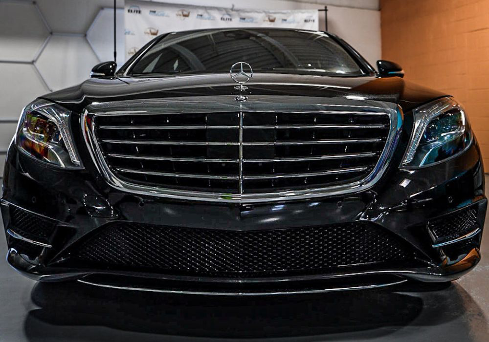 Mercedes Benz S550 - Gloss Black
