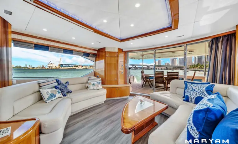 84' Azimut Maryam - $6,100
