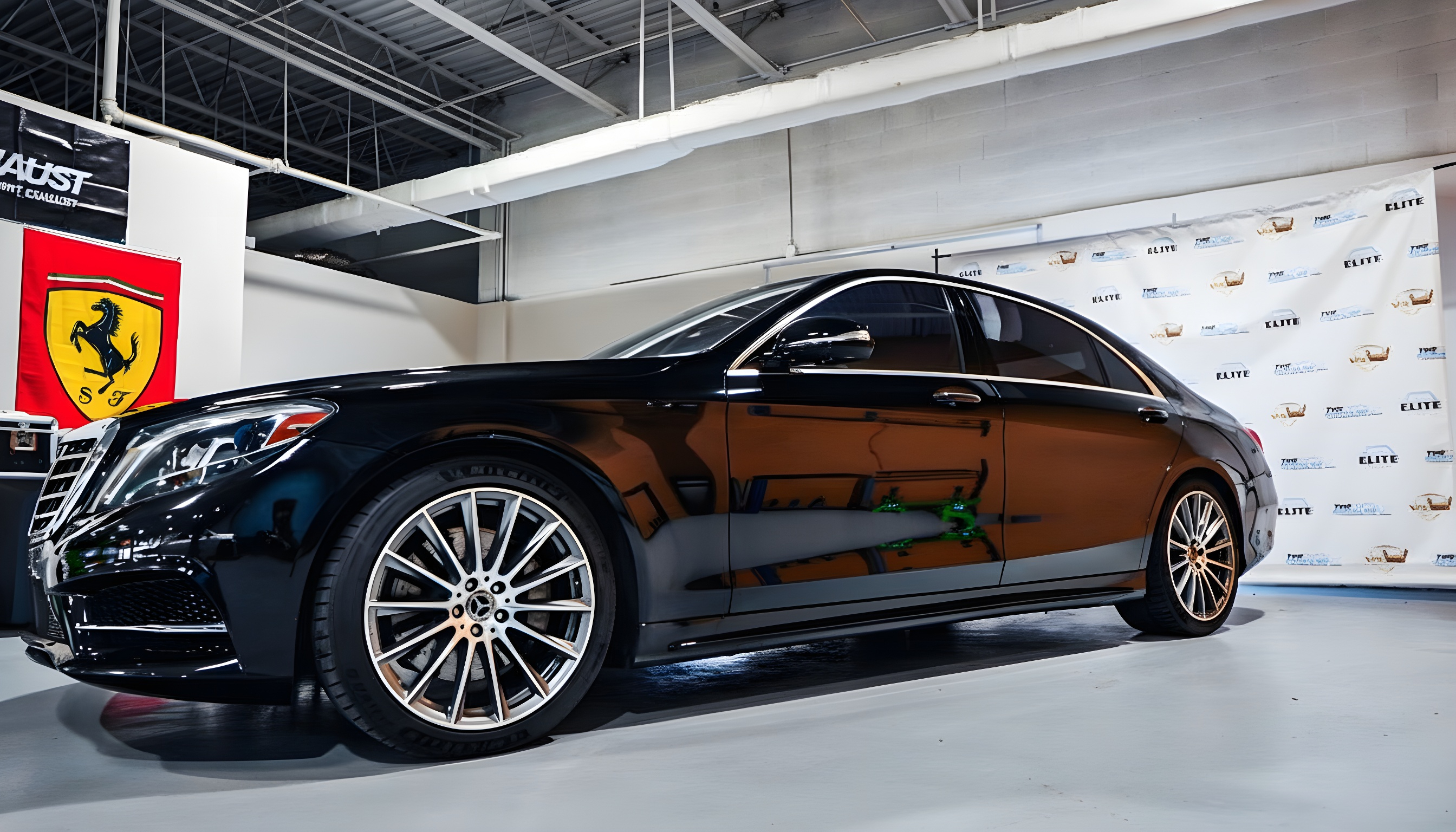 Mercedes-Benz S550 - Obsidian Black Metallic