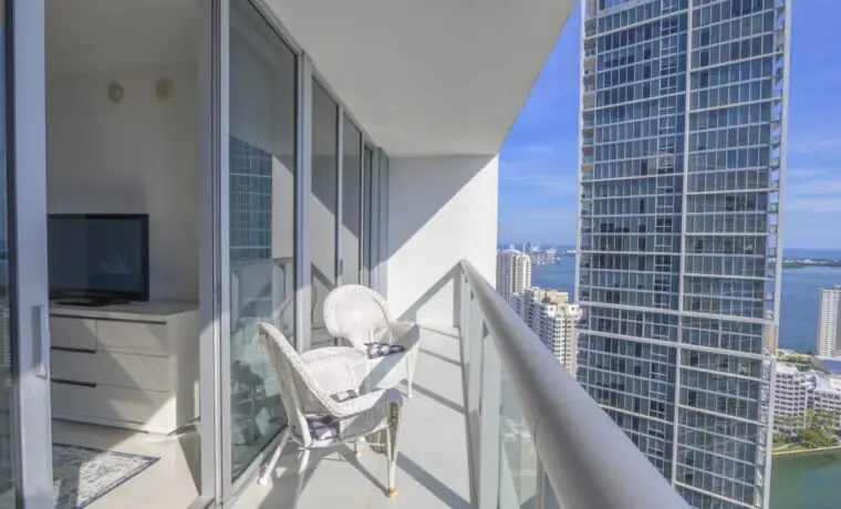 Icon Brickell 2 Bedroom Ocean View Presidential Deluxe - $700