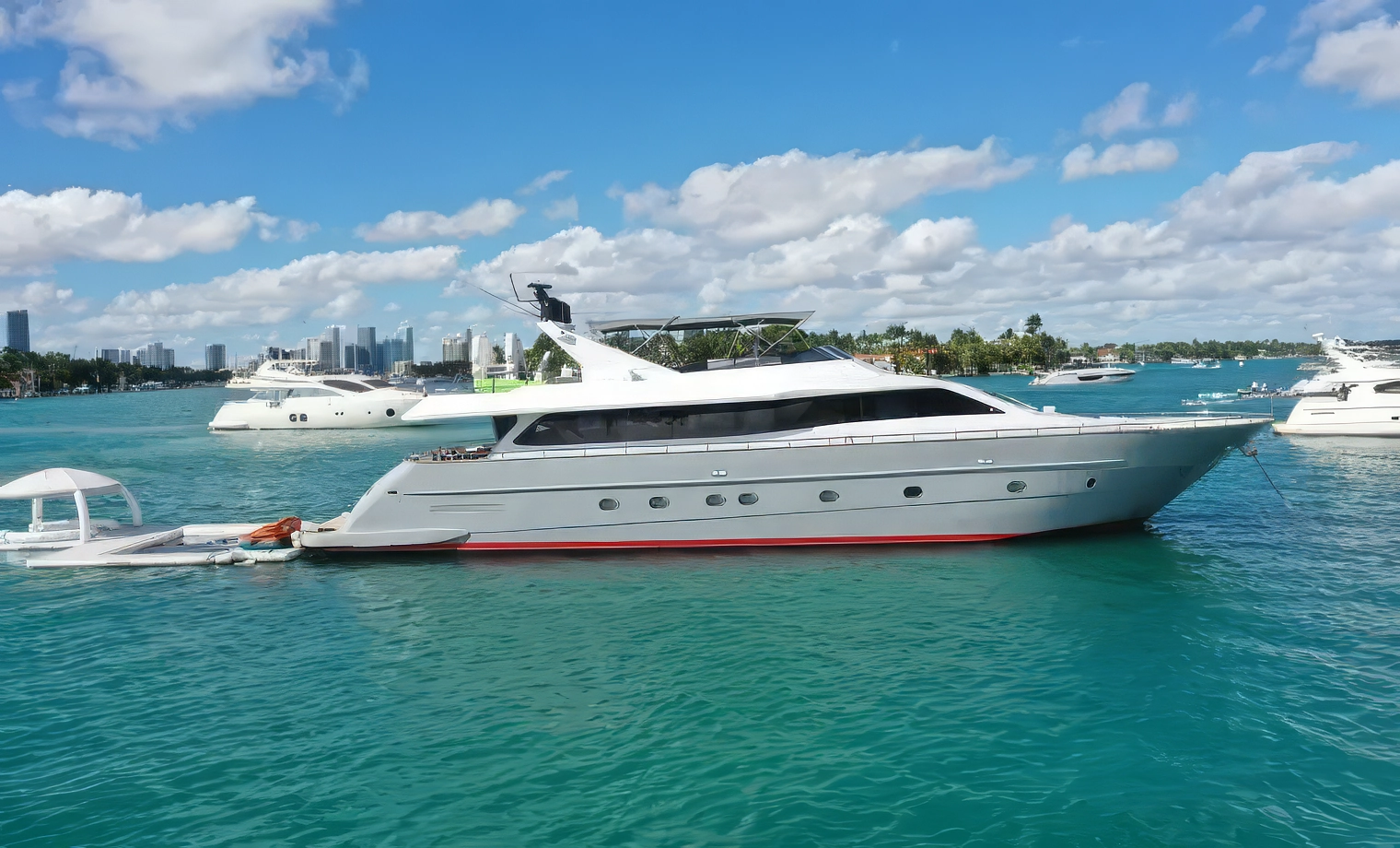 100' Tecnomar - $8,600