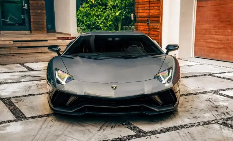 Lamborghini Aventador S Roadster - Grey on Black 