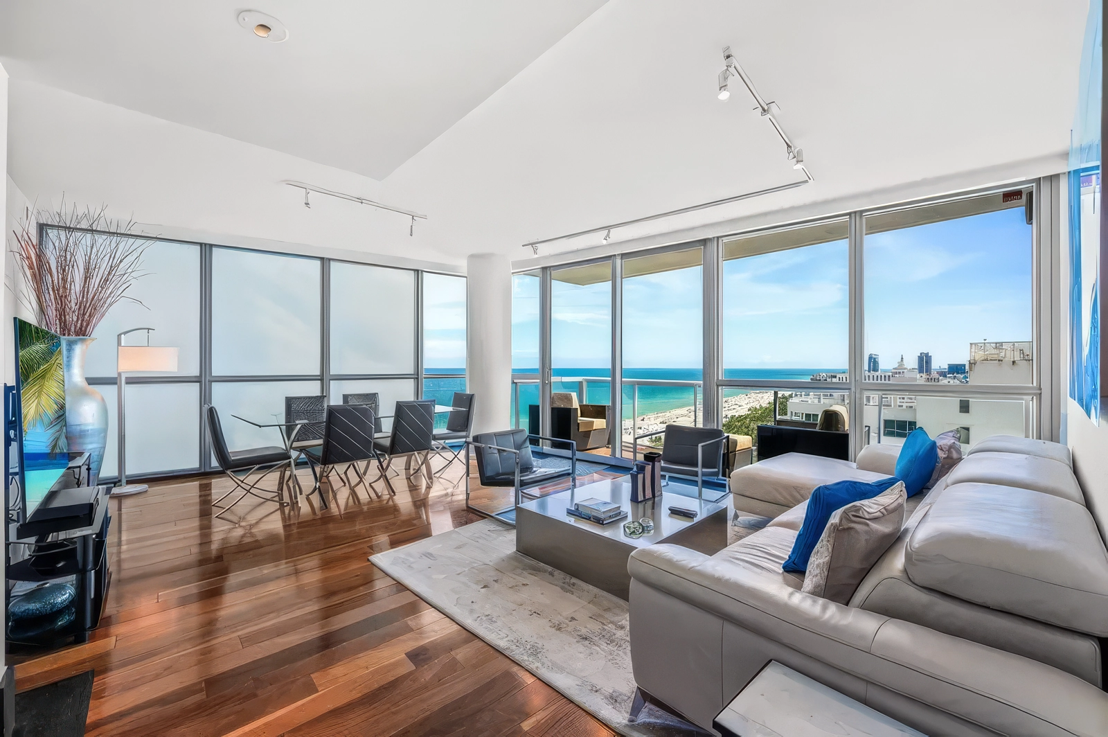 The Setai 2 Bedroom - $700