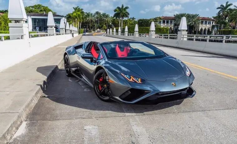 Lamborghini Huracan EVO Spyder – Gray on Red