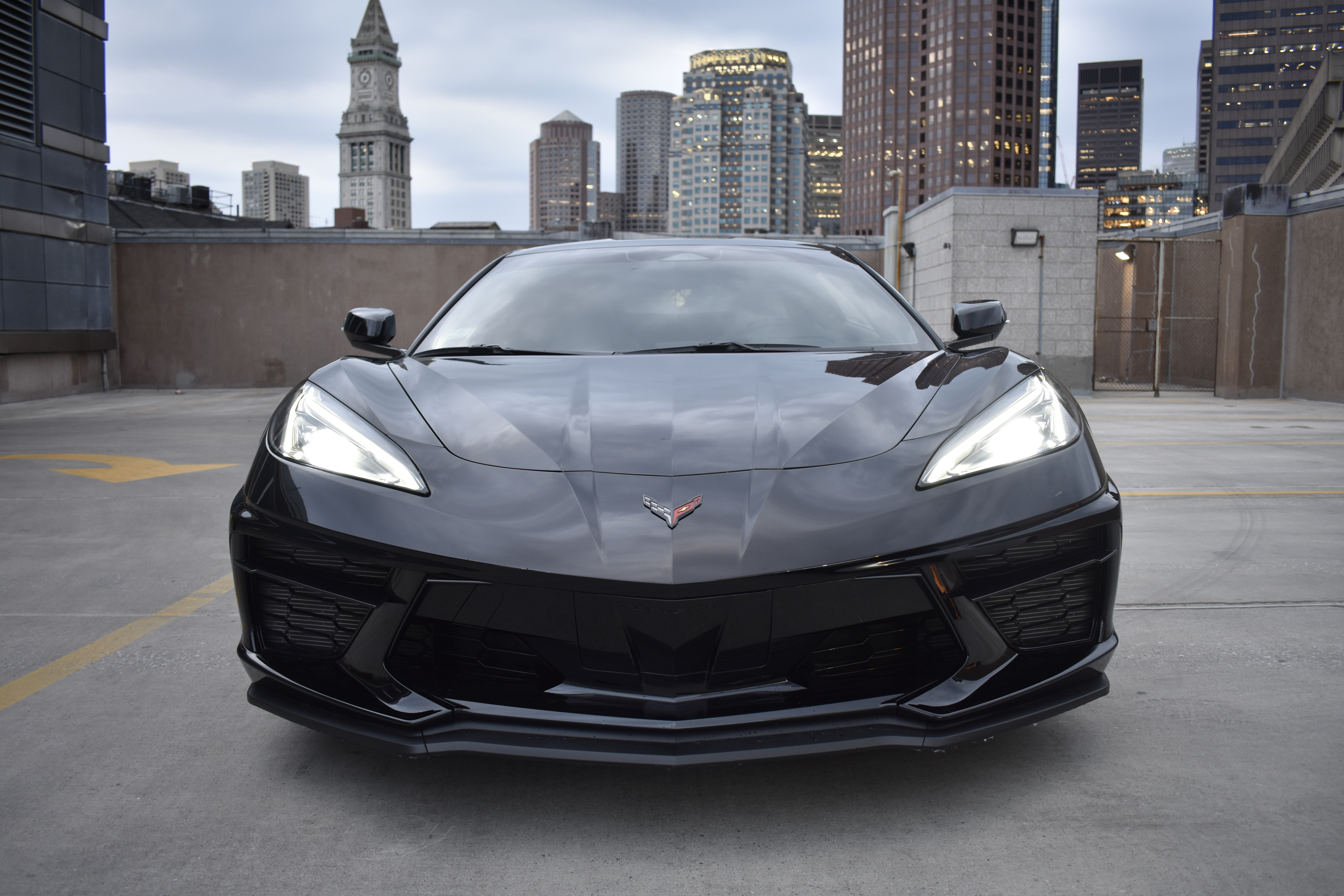 Chevrolet Corvette C8 Stingray 2LT Coupe - Solid Black on Sky Cool Gray & Jet Black