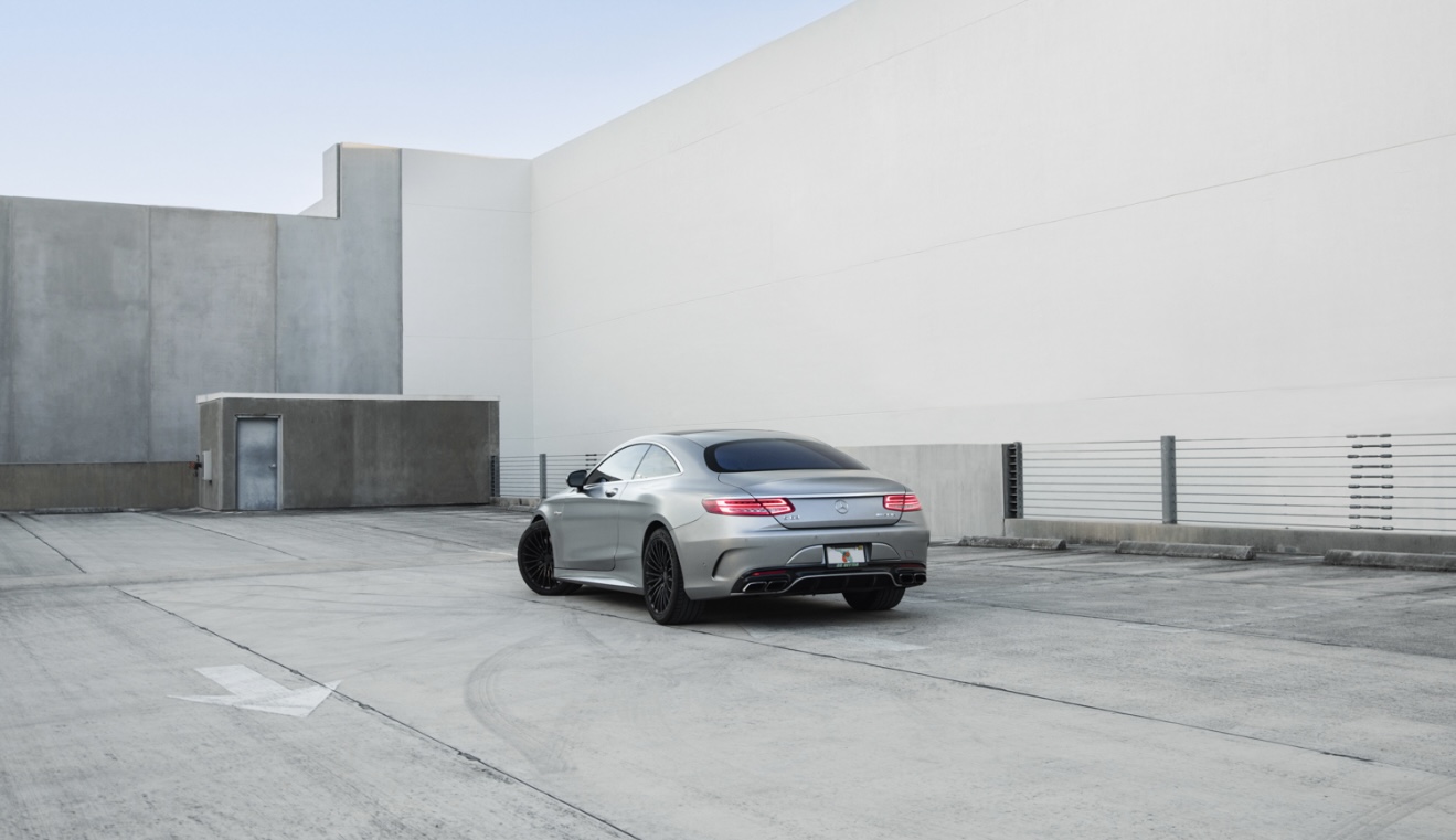 Mercedes S63 AMG Renntech - Gray on Black