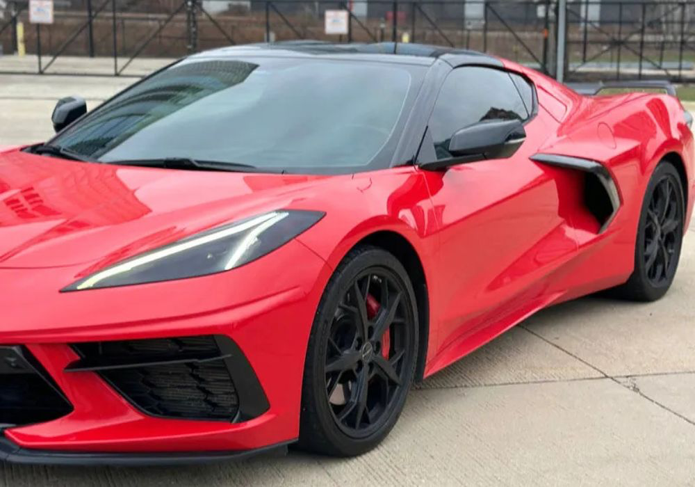 Corvette C8 Stingray - Red on Red & Black 