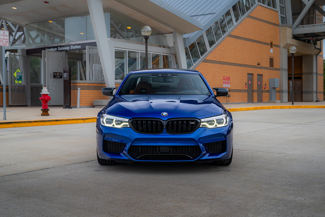 BMW M5 Competition - Marina Blue on Peanut Butter