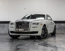 Rolls-Royce Ghost – White on Black