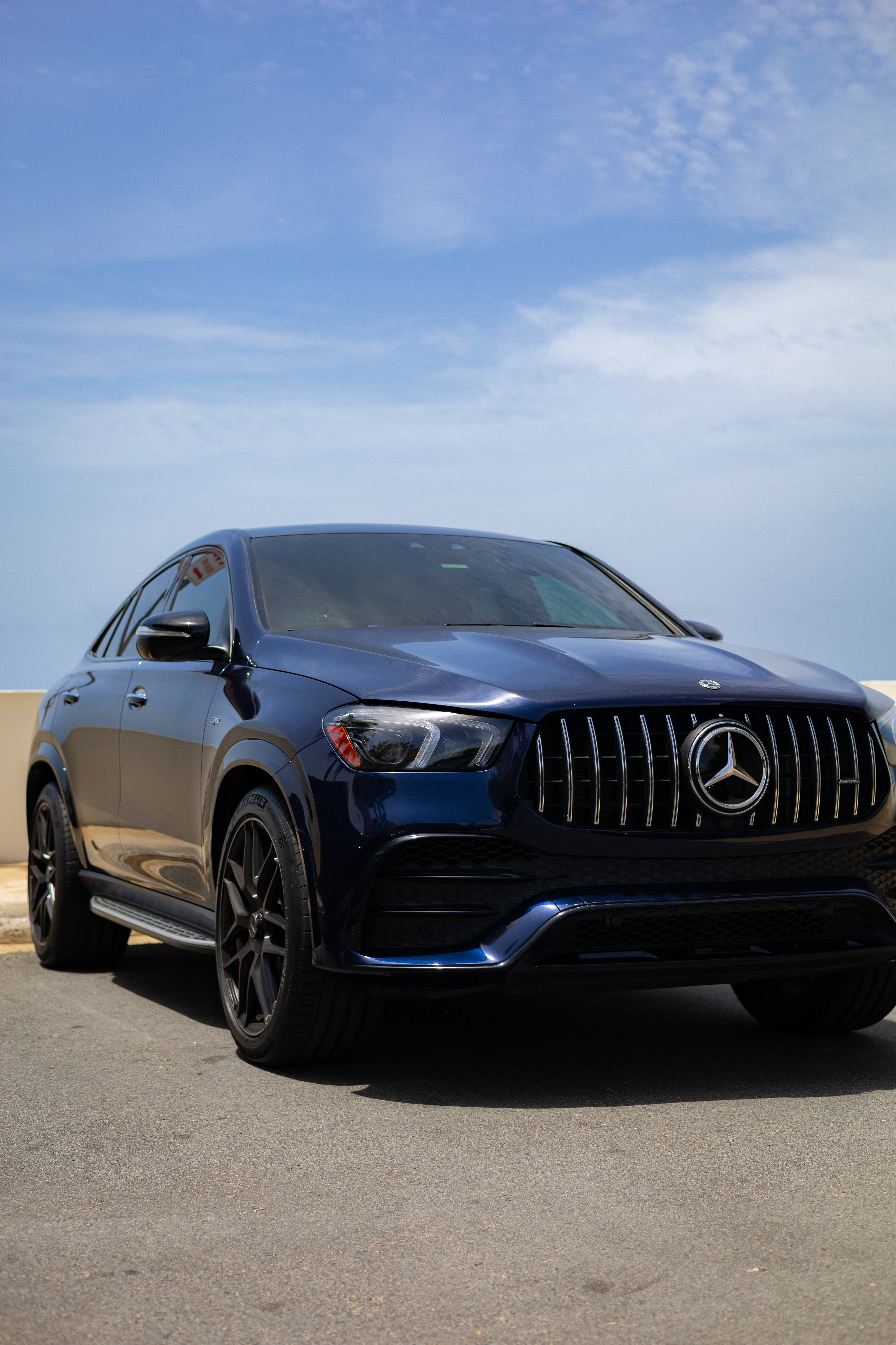 Mercedes Benz GLE 53 AMG - Navy Blue on Black