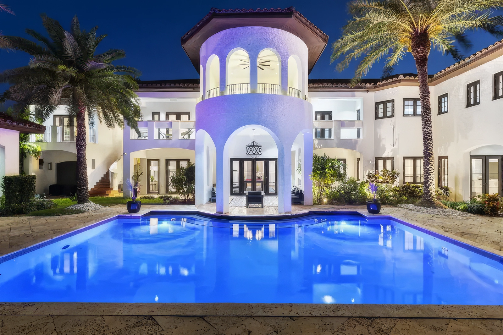 Villa Valenciana - $8,000