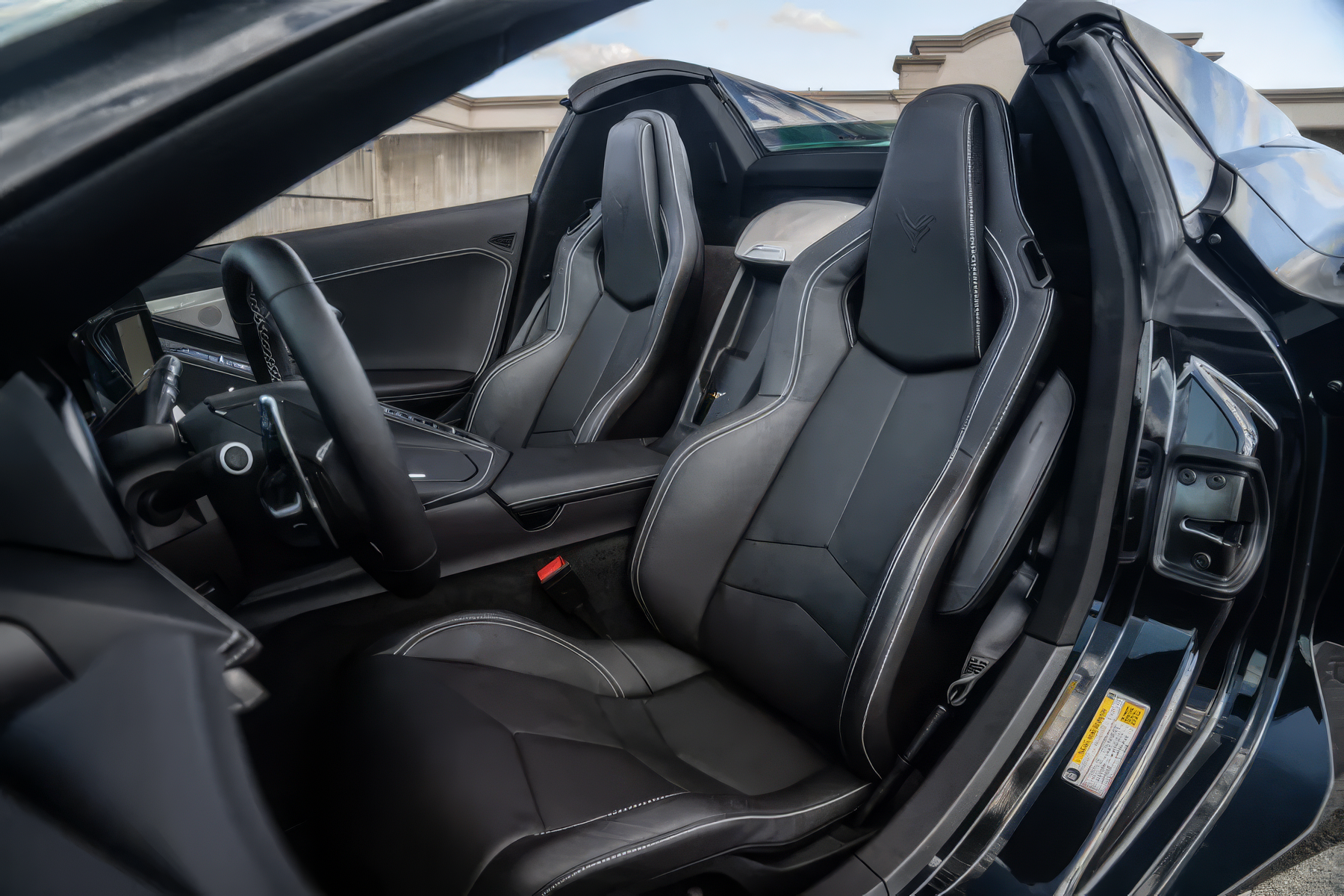 Chevrolet Corvette C8 Stingray Convertible - Gloss Black on Jet Black