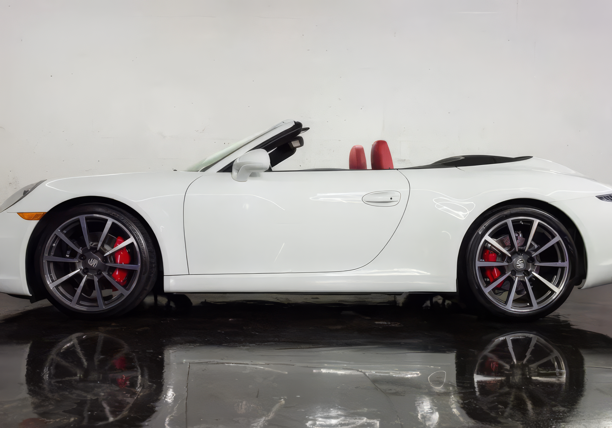 Porsche 911 S Convertible - Carrara White on Garnet Red & Black