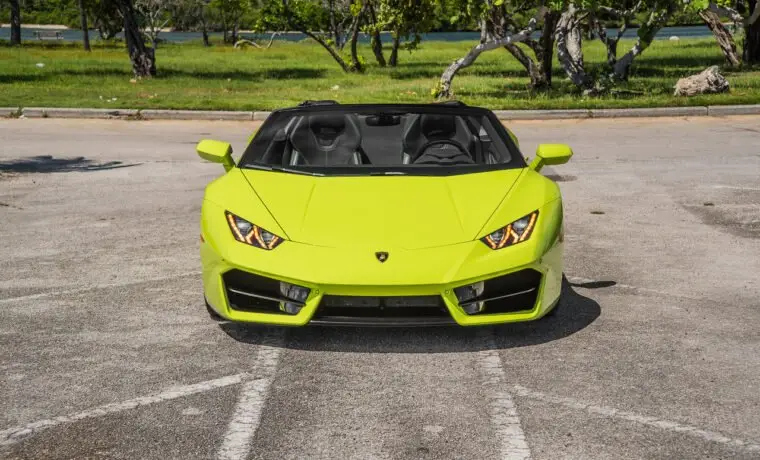Lamborghini Huracan Spyder – Green on Black