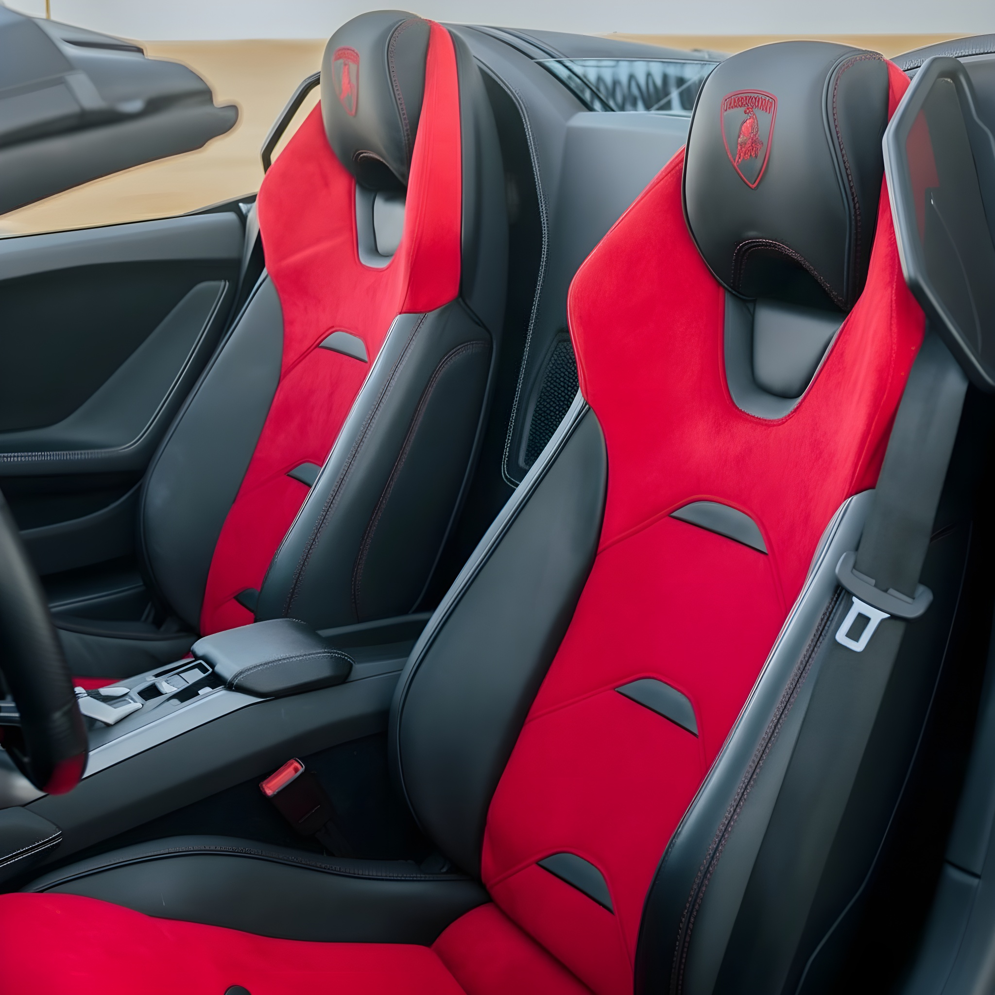 Lamborghini Huracan EVO Spyder - Nero Noctis on Rosso Alala & Nero (Gloss Black on Red & Black Two-Tone)