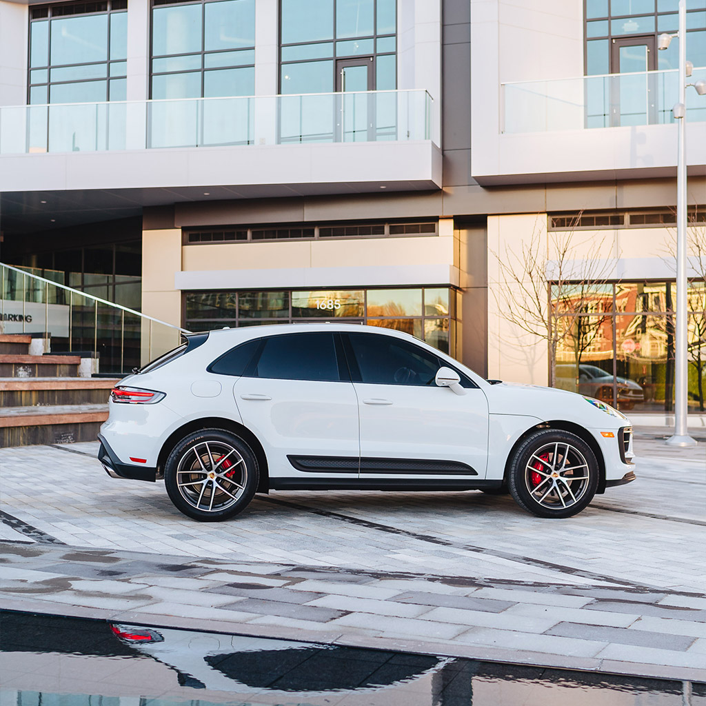 Porsche Macan S — Carrara White Metallic on Black & Bordeaux Red