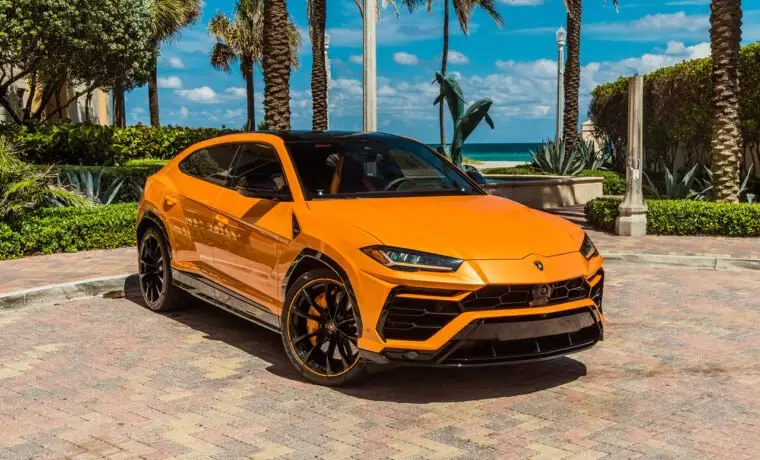 Lamborghini Urus – Orange on Orange & Black