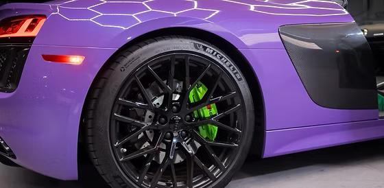 Audi R8 - Purple on Black 