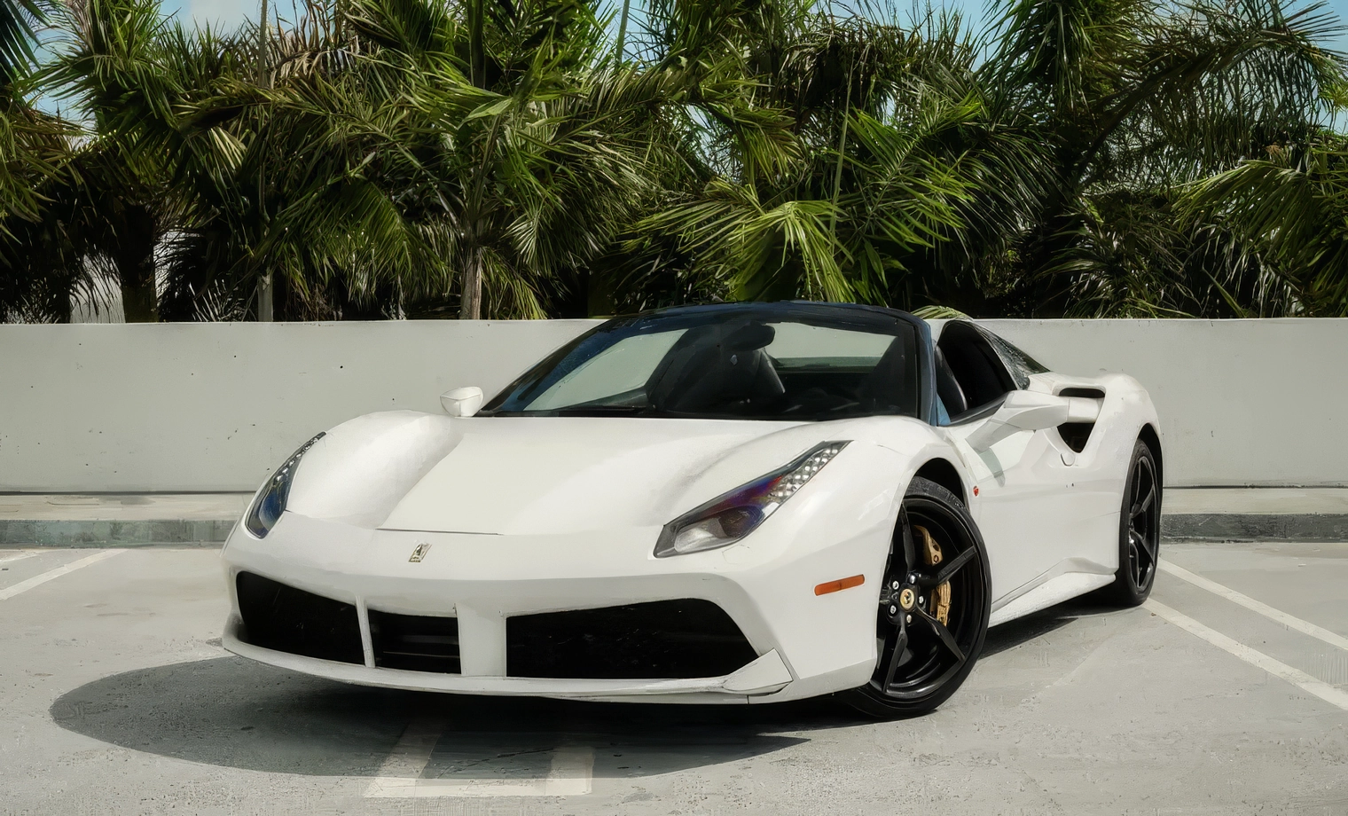 Ferrari 488 Spider – Bianco Avus on Nero (Solid White on Black)