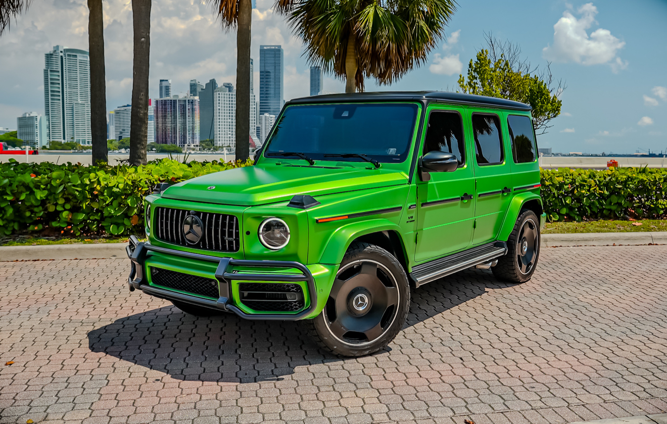 Mercedes Benz G63 AMG - Alien Green on Black 