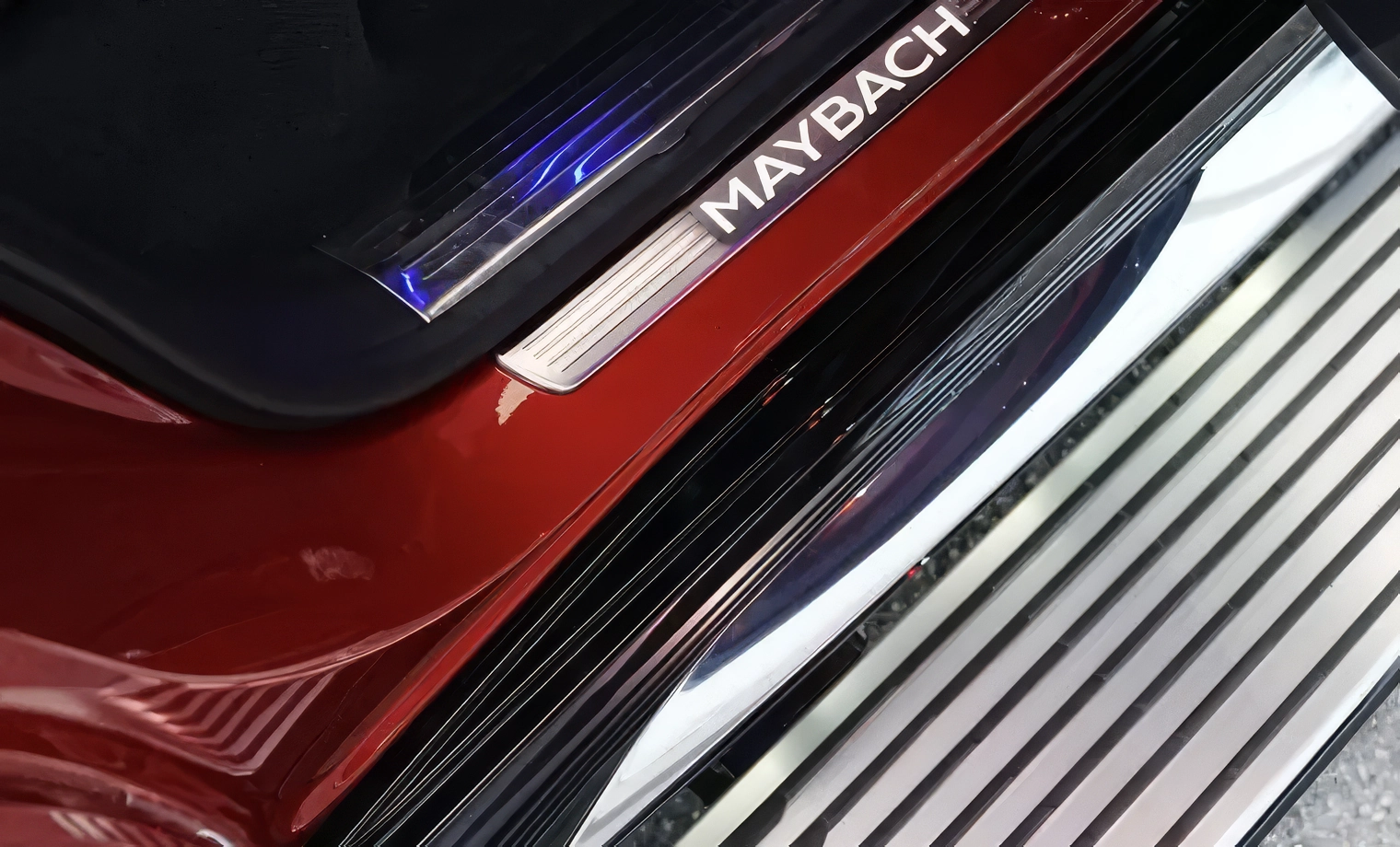 Maybach GLS 600 – MANUFAKTUR Rubellite Red Metallic on Black