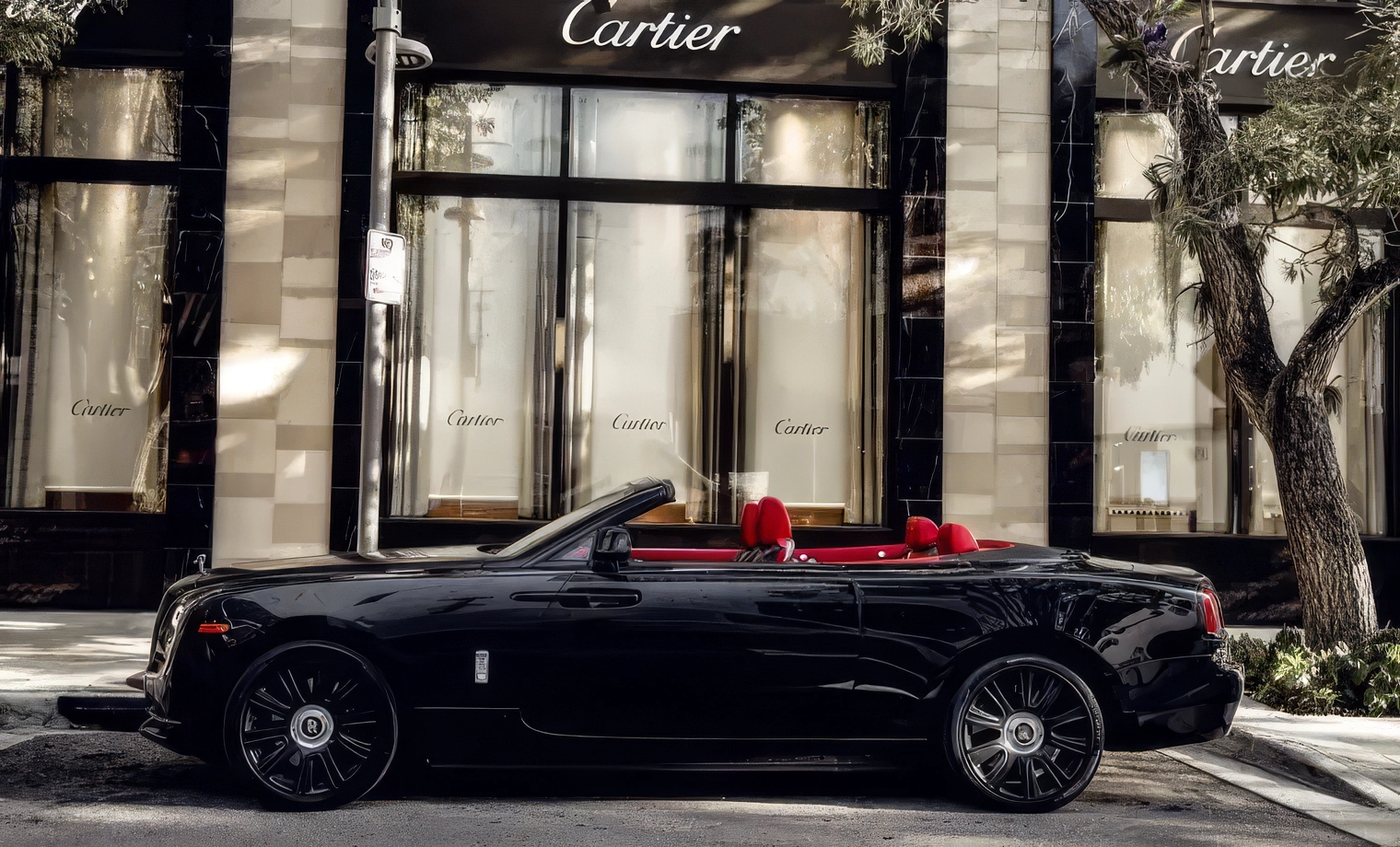 Rolls-Royce Dawn - Diamond Black on Mugello Red & Black