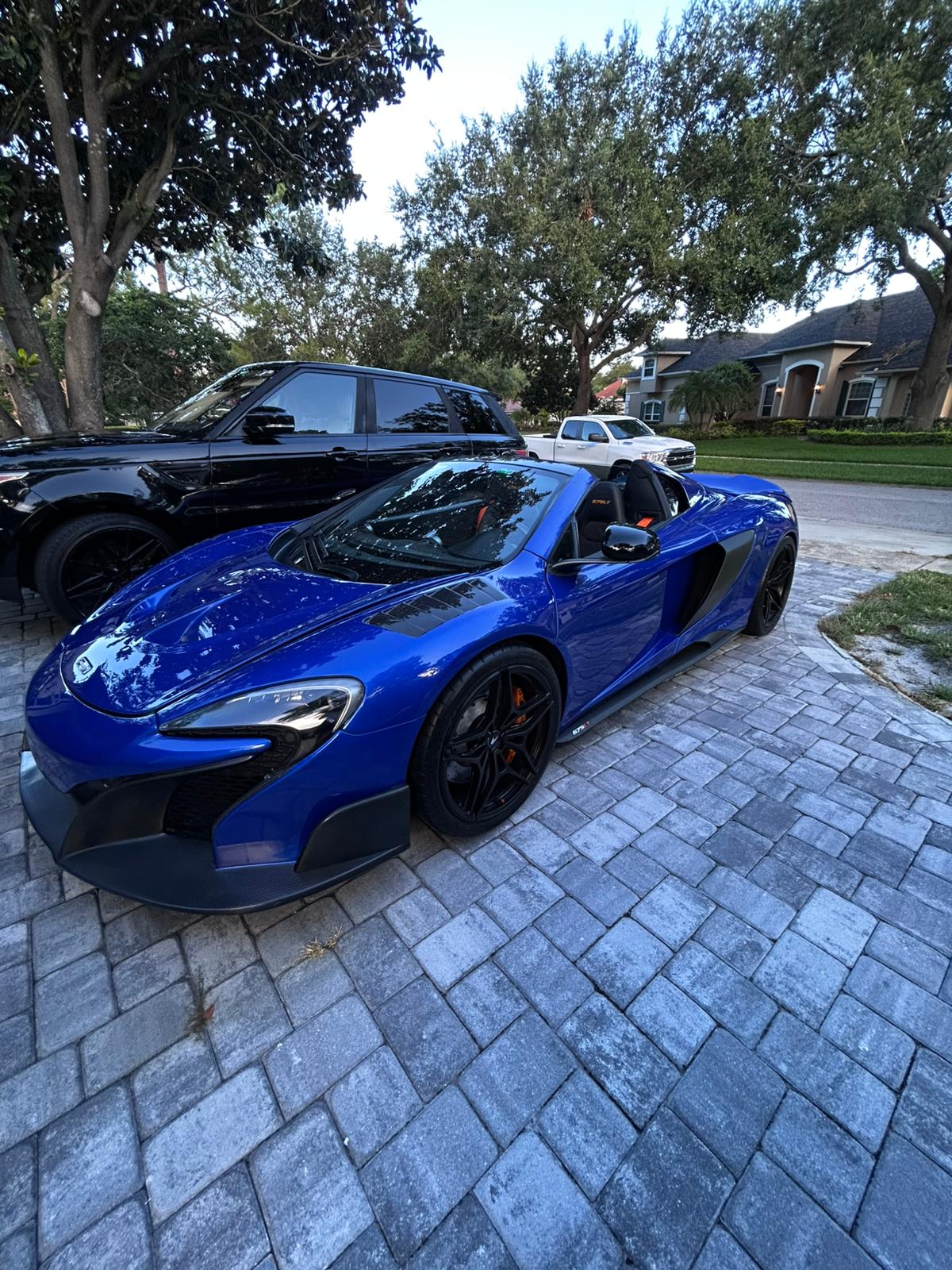 McLaren MP4-12C Spider – 675LT Conversion - Deep Blue on Black