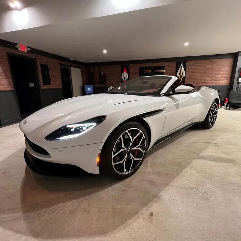 Aston Martin DB11 – White on Red