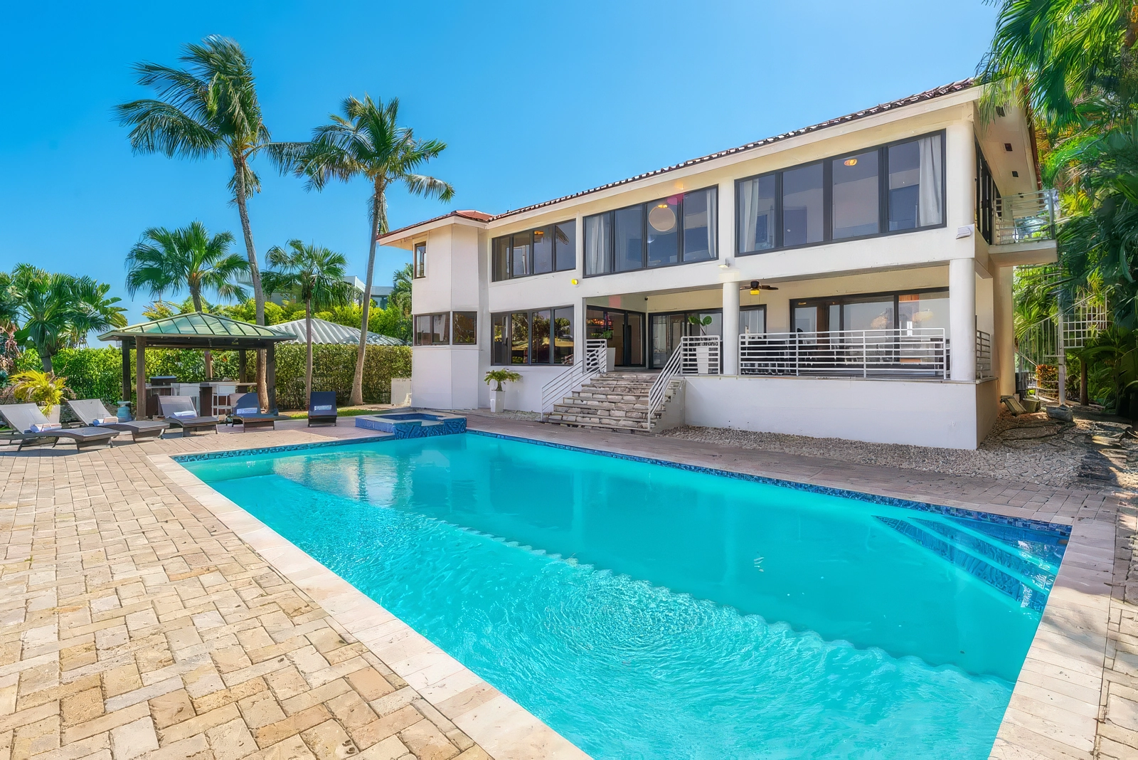 Villa Asina - $2,800