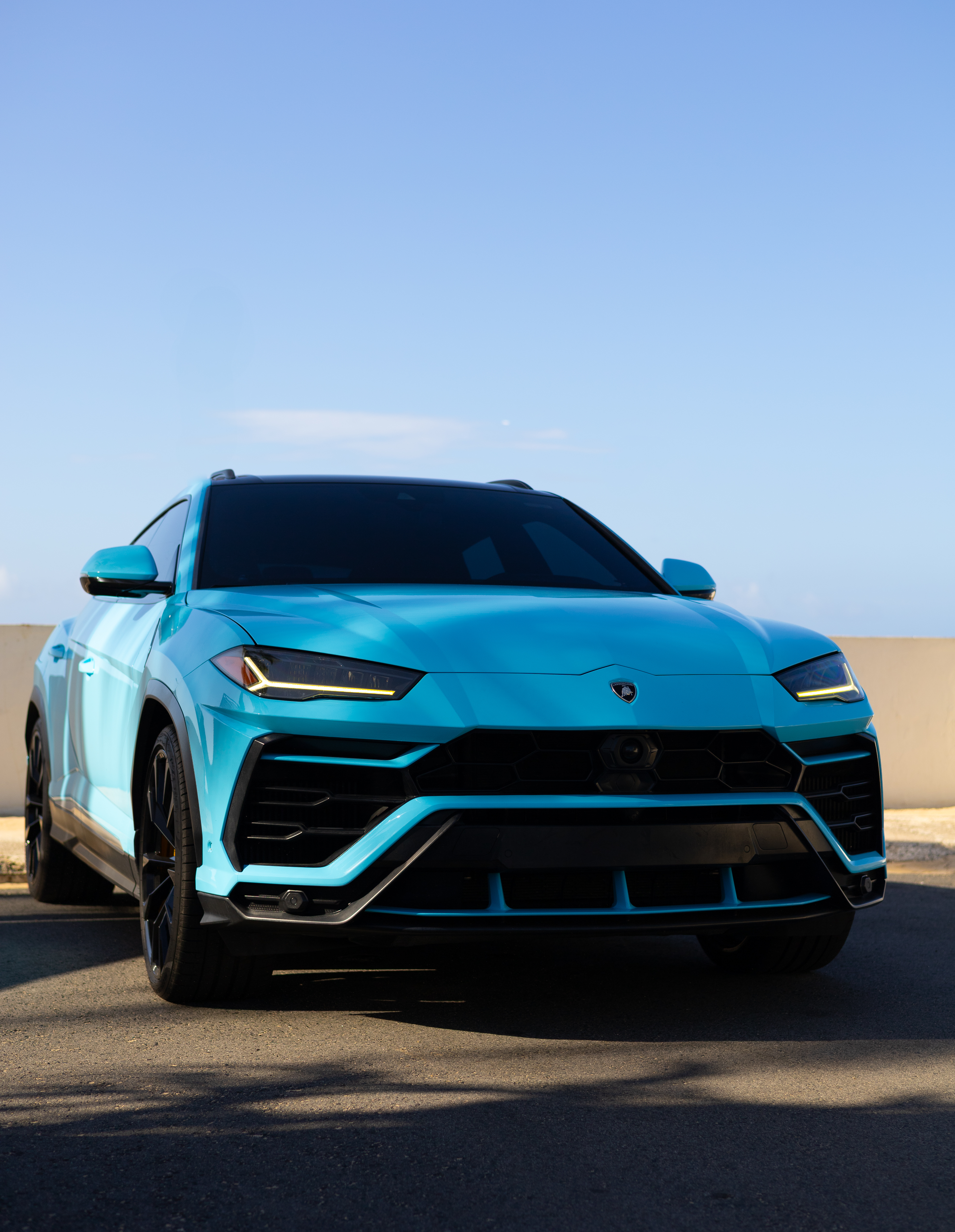 Lamborghini Urus – Baby Blue w/ Starlights