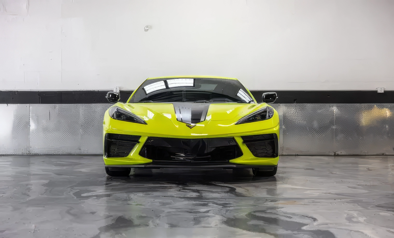 Chevrolet Corvette C8 Stingray – Accelerate Yellow Metallic on Jet Black
