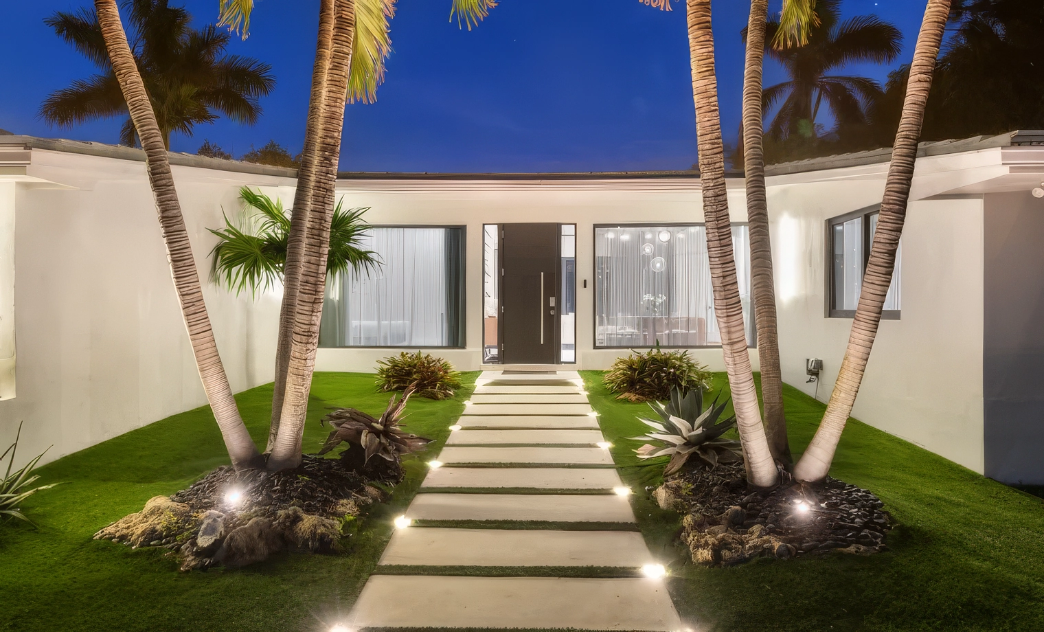 Villa Leander - $1,100