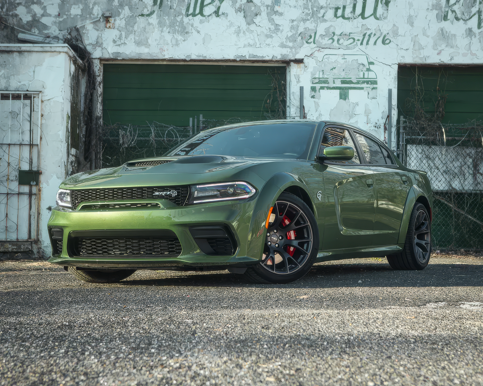 Dodge Charger SRT Hellcat - F8 Green on Black