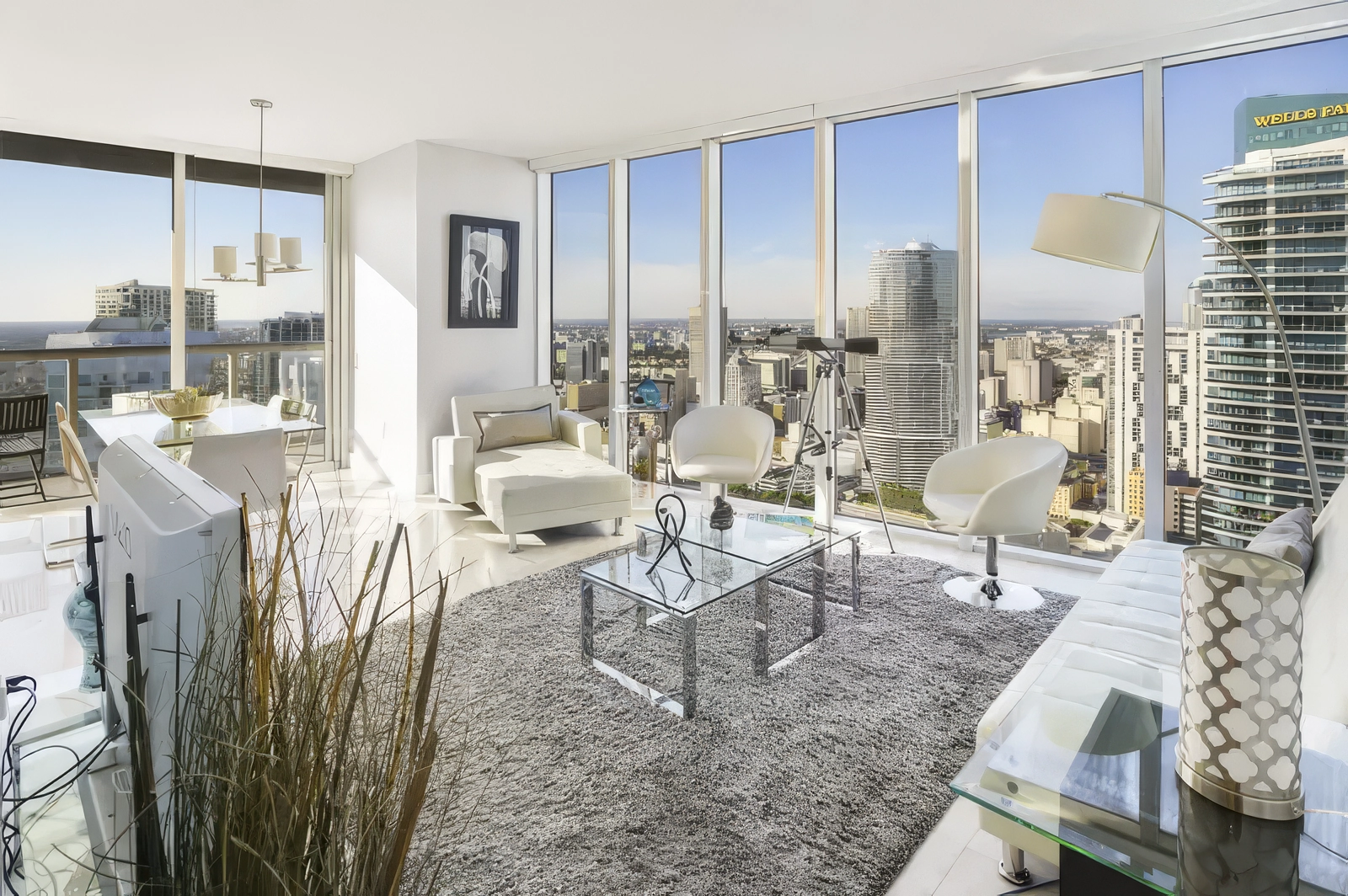 Icon Brickell Presidential Suite Bay/City View - $700