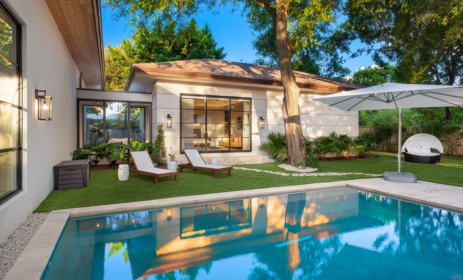 Villa Lemon - $2,600