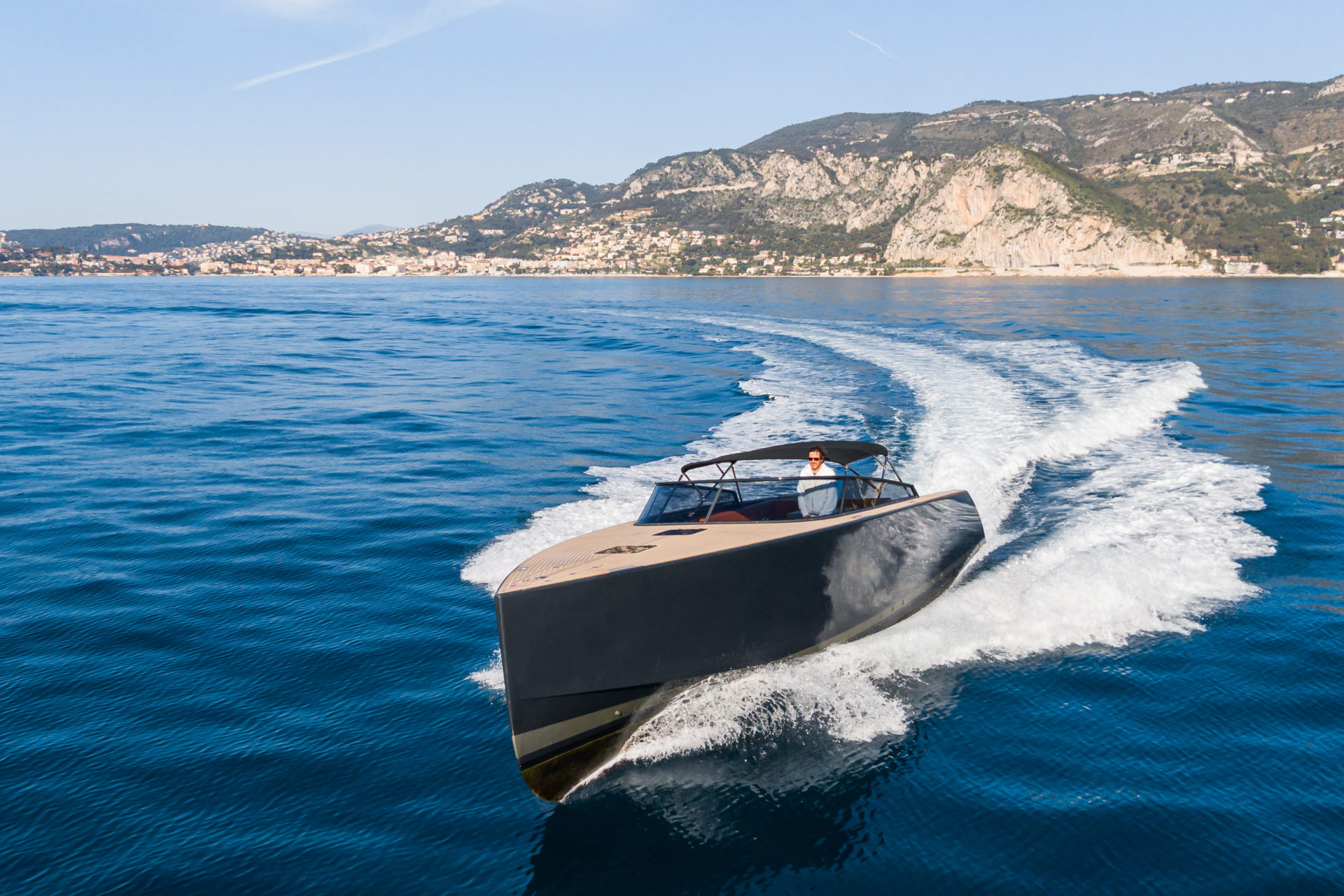 VanDutch 40