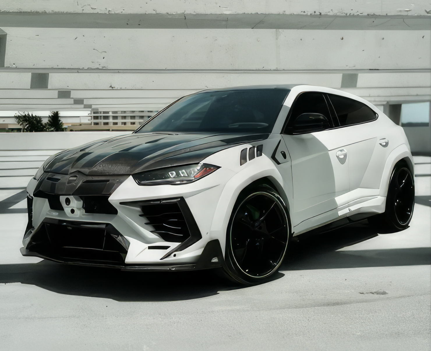 Lamborghini Urus — Grigio Nimbus on Nero (Light Gray on Black)