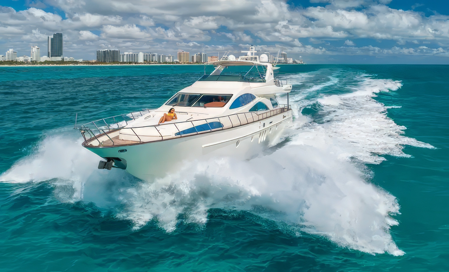 80' Azimut Delmar - $5,900