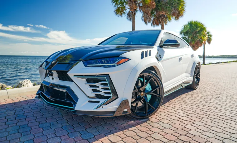 Mansory Lamborghini Urus – White & Black on Tiffany Blue