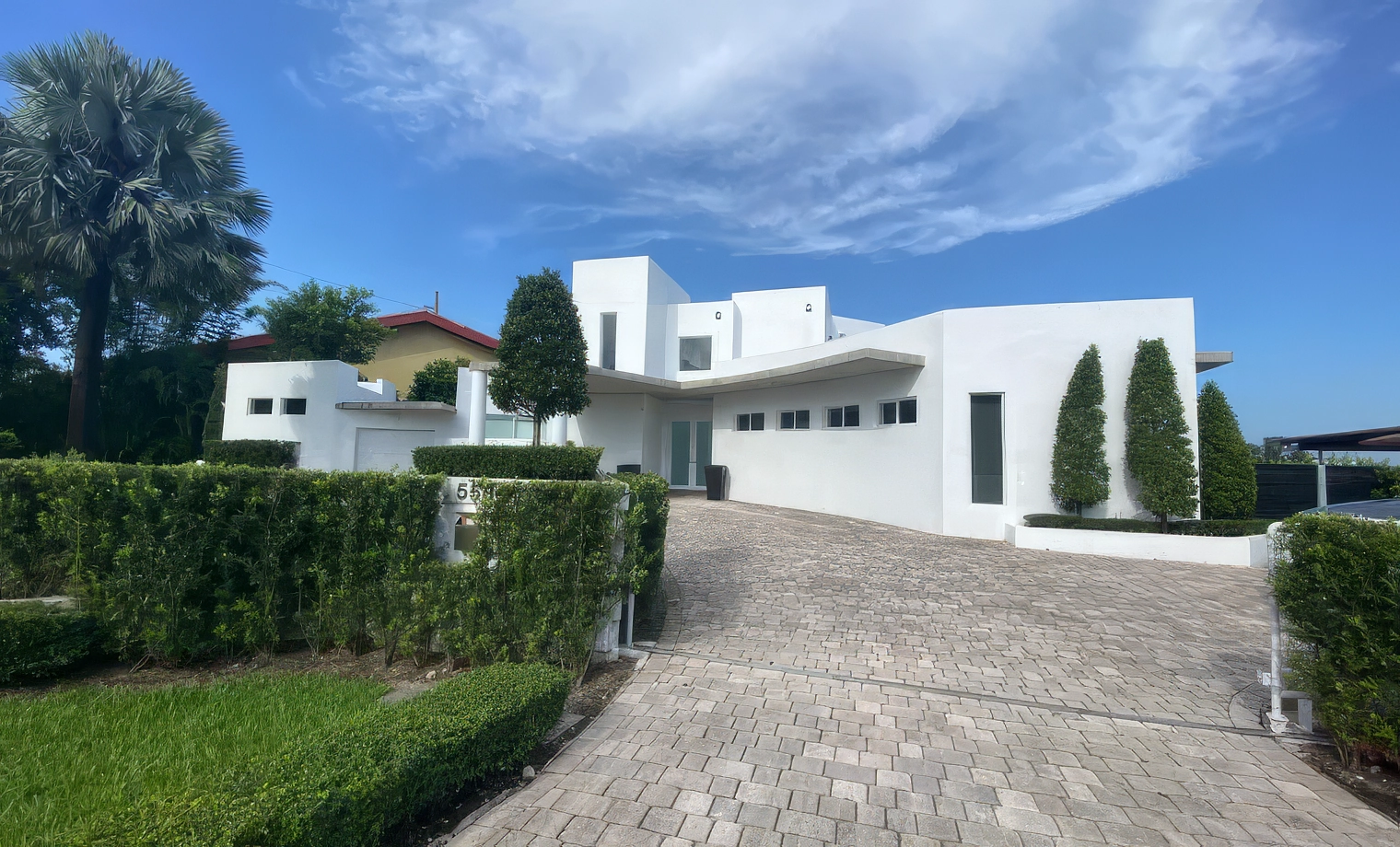 Villa Valeria - $8,000