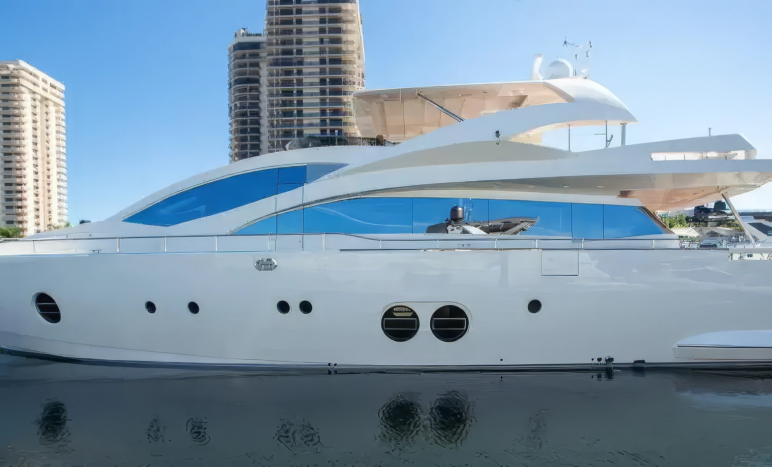 85' Aicon Flybridge - $6,400